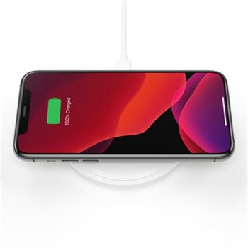 Belkin BOOST CHARGE™ Qi 10W Bezdrátová plochá nabíječka (bez adaptéru), bílá