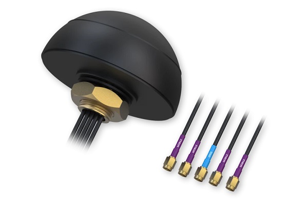 Teltonika COMBO QUAD MOBILNÍ/GNSS SMA střešní anténa - PR1KCL28
